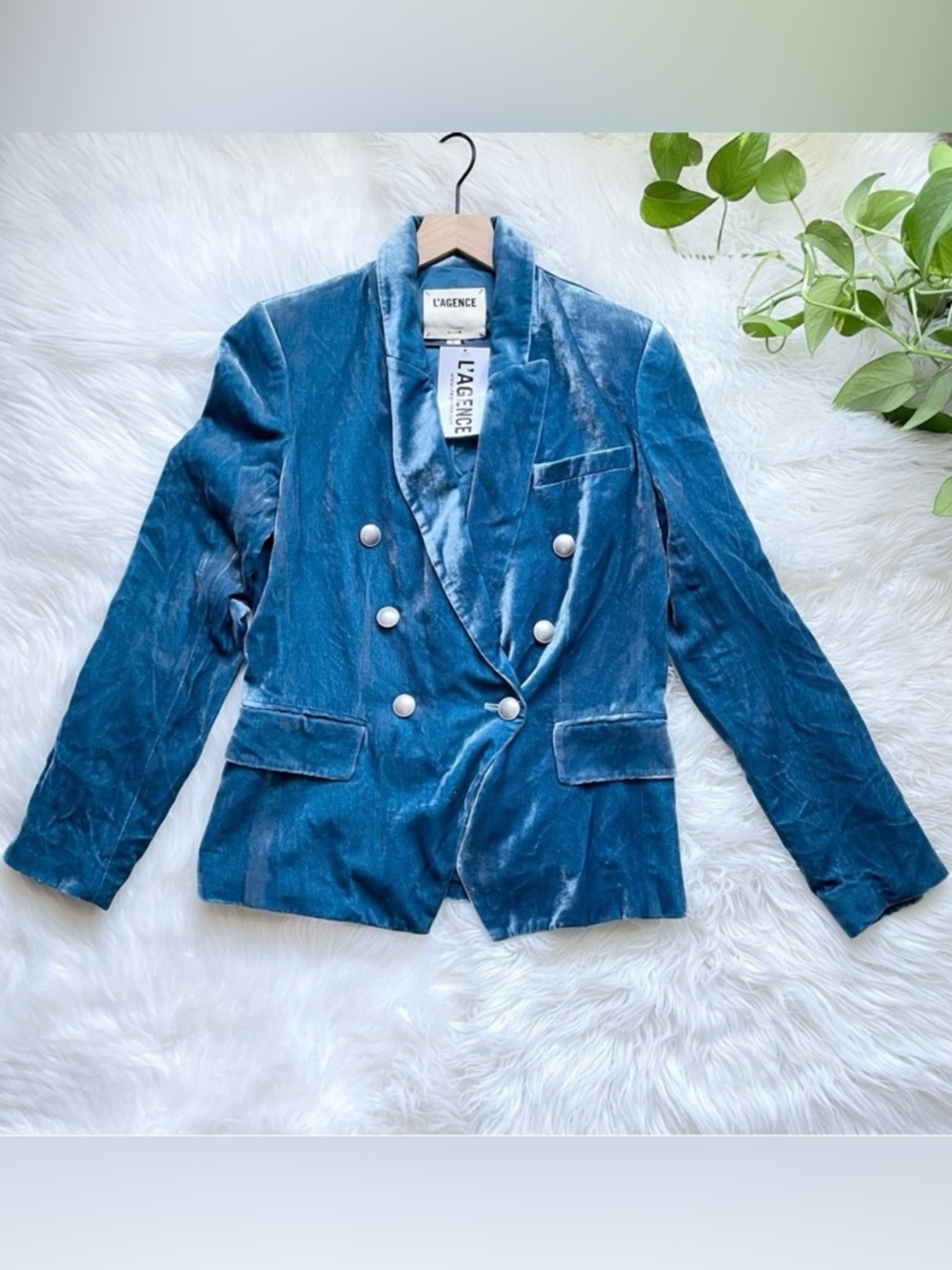 L’Agence Kenzie Velvet Blazer Cortez Blue Size 2 Double Breasted NWT - Picture 11 of 16